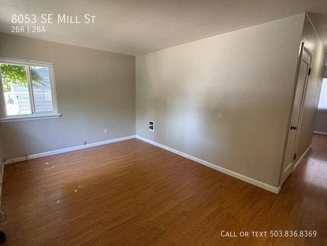 Building Photo - 8053 SE Mill St