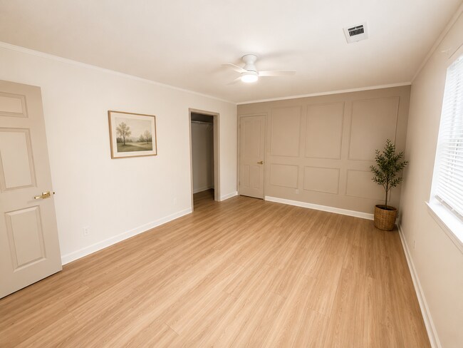 Building Photo - 1004 Blanton Pl
