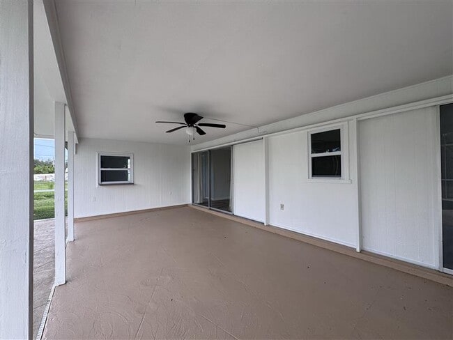 Building Photo - 3445 Sarto Ln