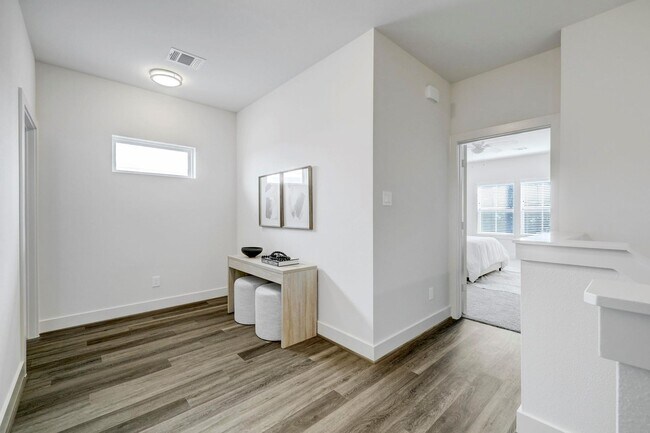 Building Photo - Contemporary Comfort with Designer Finishes