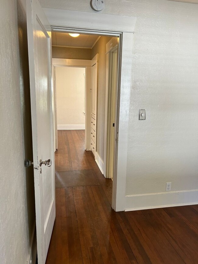 Building Photo - 1603 NW 2nd St