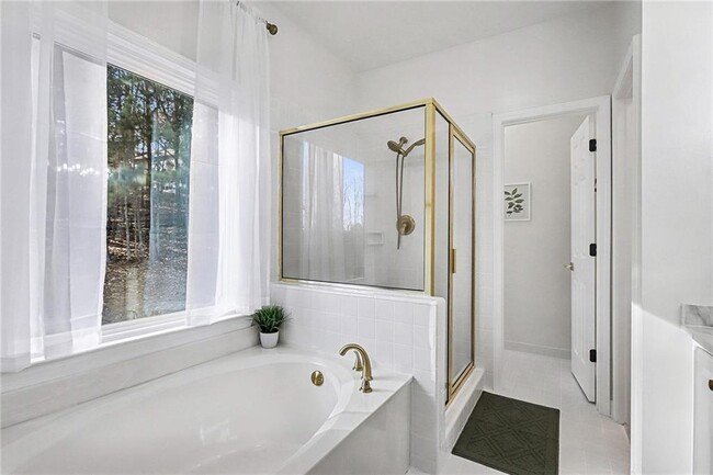 Building Photo - 241 Nacoochee Dr