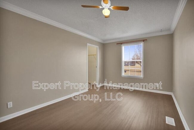 Building Photo - 34 Talbot Cir