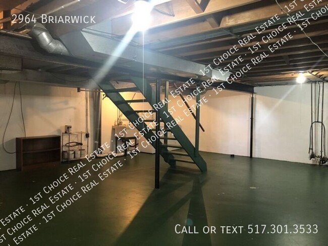Building Photo - 2964 Briarwick-