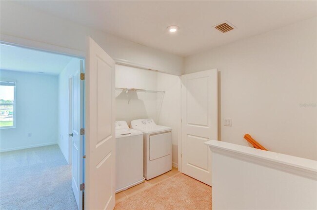 Building Photo - 5744 Haven Ter