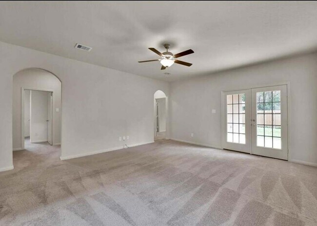 Building Photo - 10623 Lost aples Dr