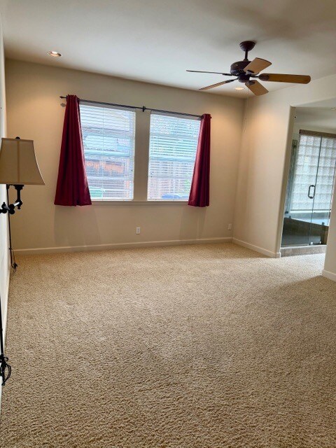 Building Photo - 512 Larkfield Pl