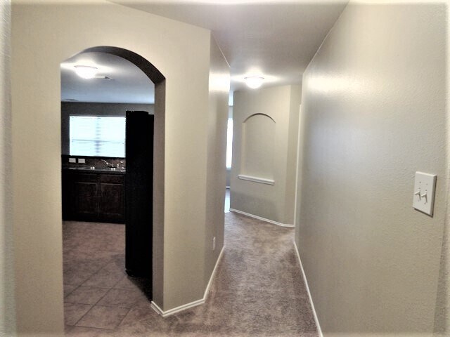 Building Photo - 631 Gateship Dr
