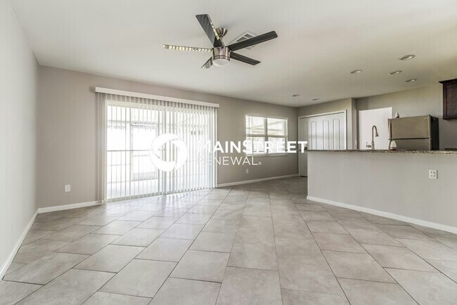Building Photo - 4 Bedroom Pet-Friendly Home in Valrico, FL...