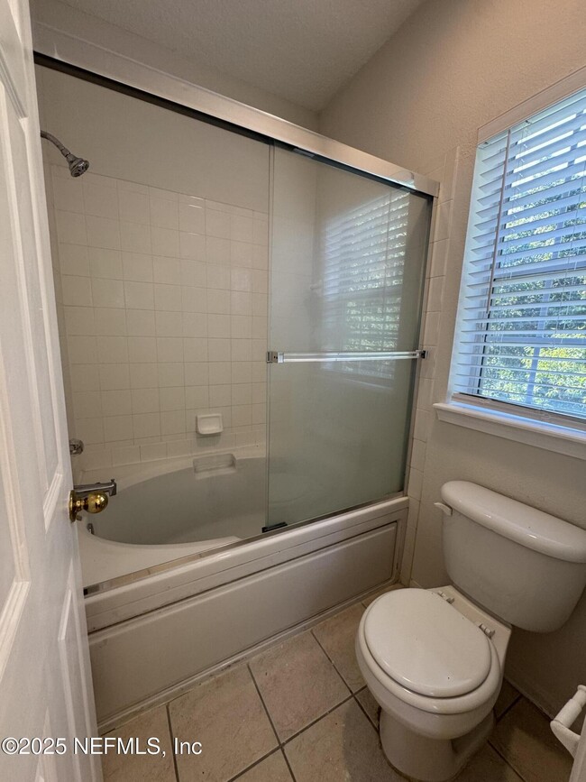 Building Photo - 12423 Forest Lake Cir W