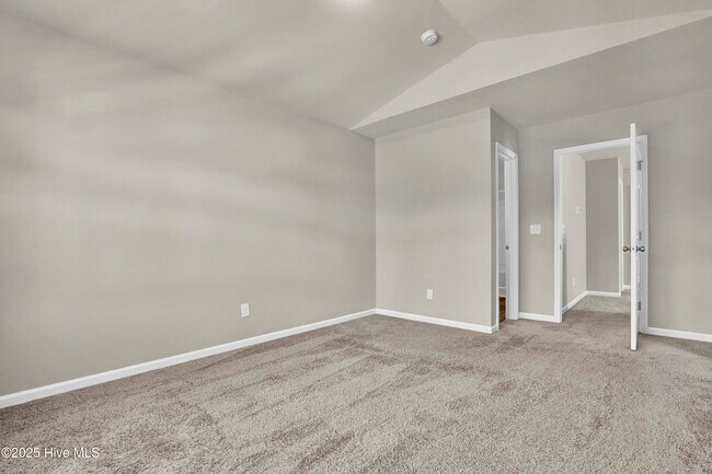 Building Photo - 201 Bungalow Rd