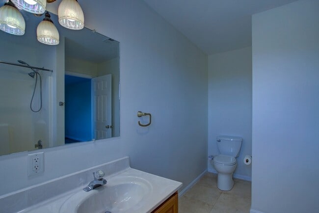 Building Photo - 103 Black Oak Dr