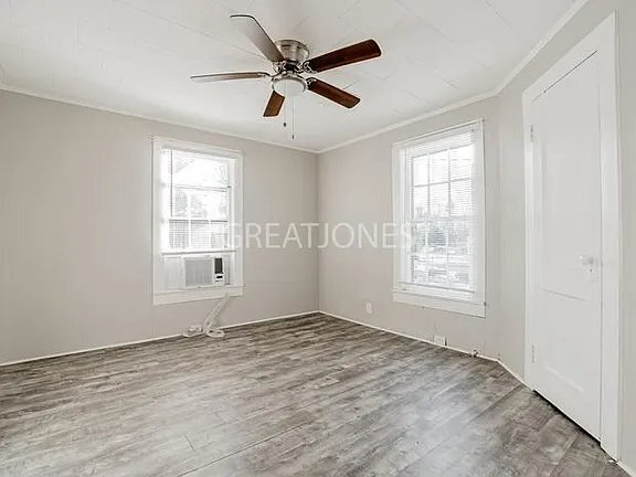 Building Photo - 1235 Roberts St