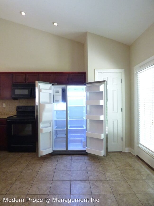 Building Photo - 3 br, 2.5 bath House - 461 Joseph Bryan Way