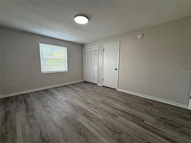 Building Photo - 6030 SW 12 Pl