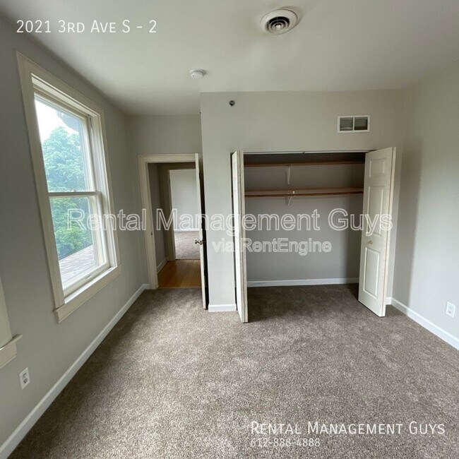 Building Photo - 2021 3rd Ave S