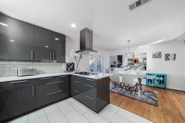 Building Photo - 6455 Sondra Dr