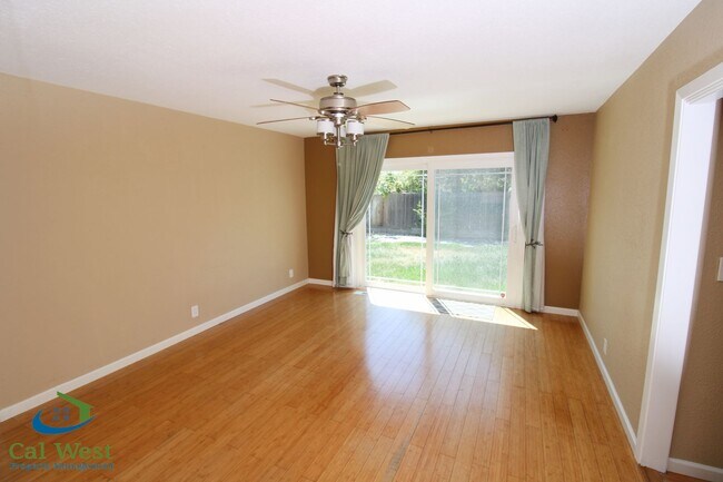 Building Photo - $4795 - 3 Bd/2 Ba Two Story Single Family Home in West San Jose