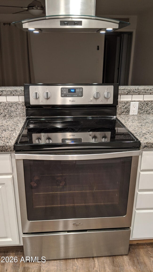 Building Photo - 4344 W Sandra Cir