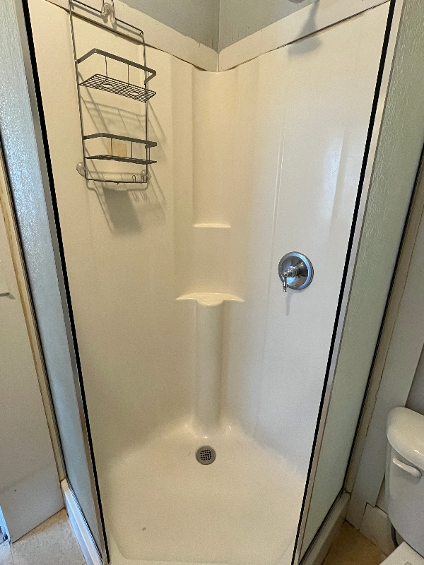 Building Photo - 342 Main St