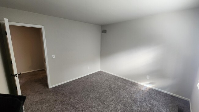 Building Photo - 8424 Annsbury Dr