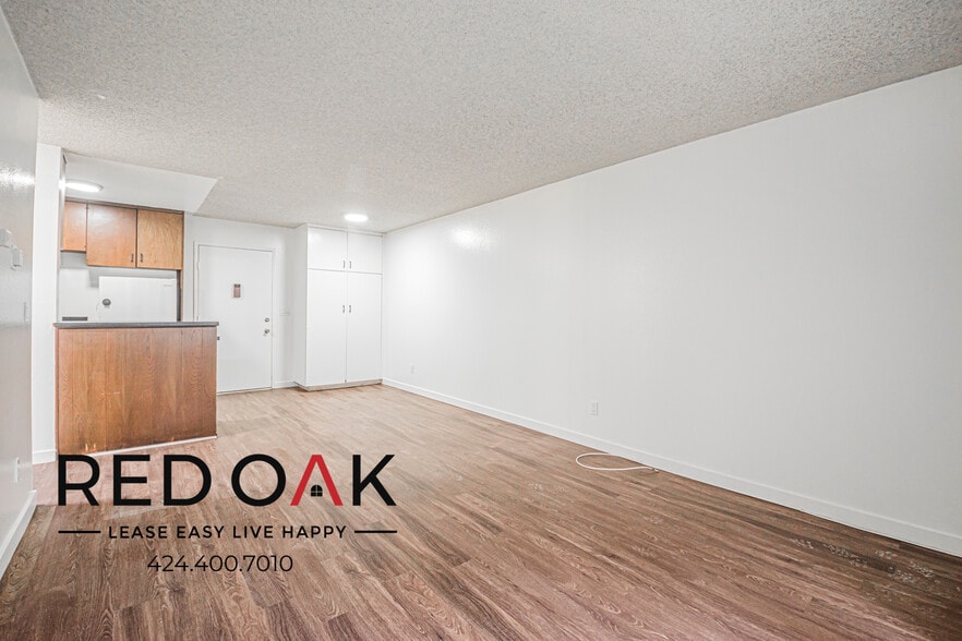 Building Photo - 5107 Passons Blvd