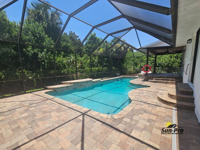 Building Photo - 139 Riverwalk Ct