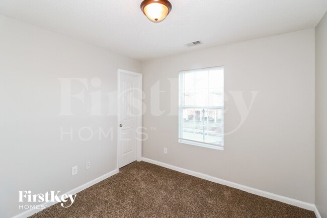 Building Photo - 10225 Cottage Farms Dr