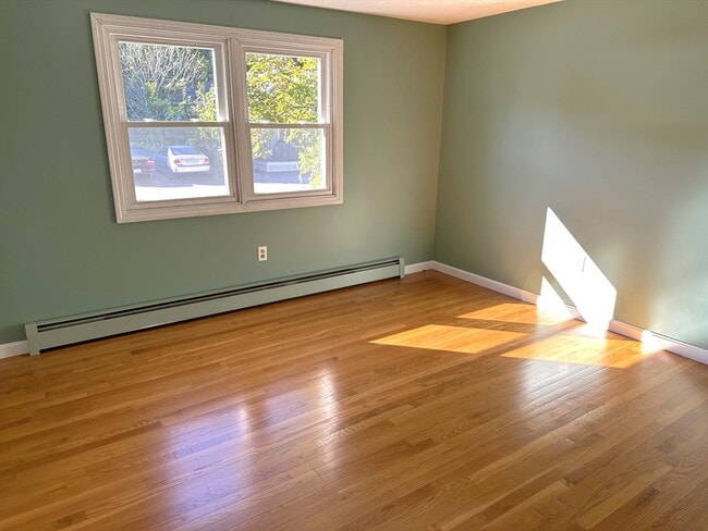 Building Photo - 5 Nobile St