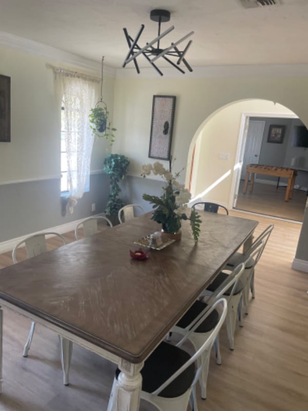 Building Photo - 6681 Tara Ave