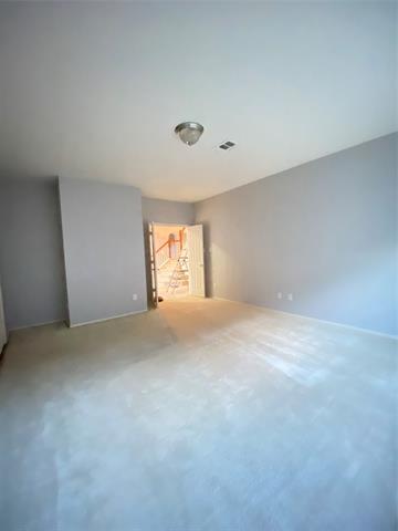 Building Photo - 9300 Hunter Chase Dr