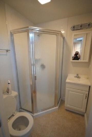 Building Photo - 120 Willow Ave