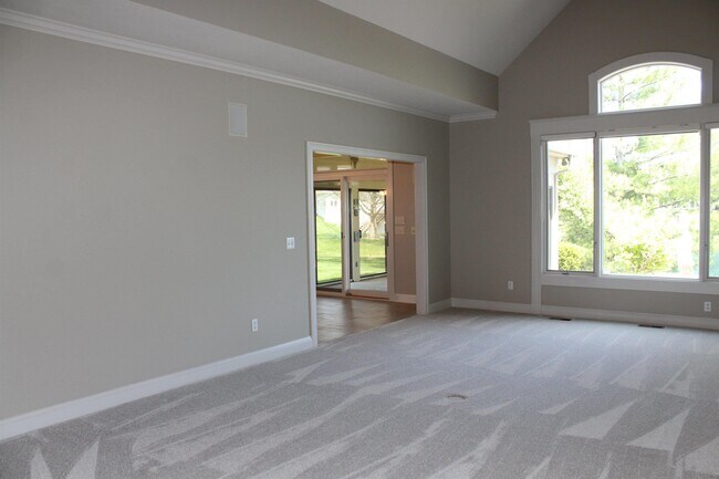 Building Photo - 10632 Lantern Bay Cove