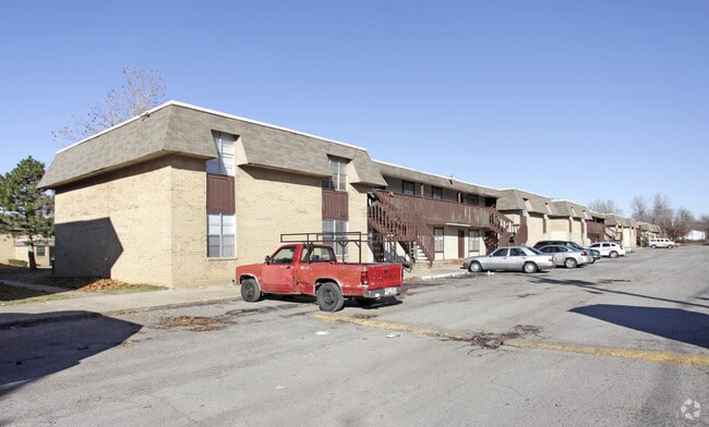 Building Photo - Ashwood Apartments