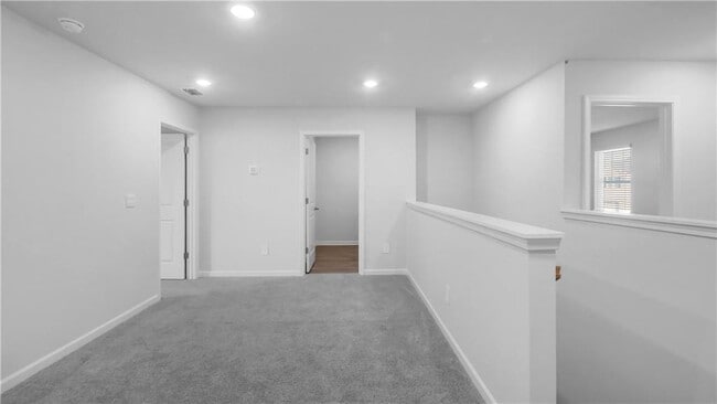 Building Photo - 4250 Tin Hare Ln