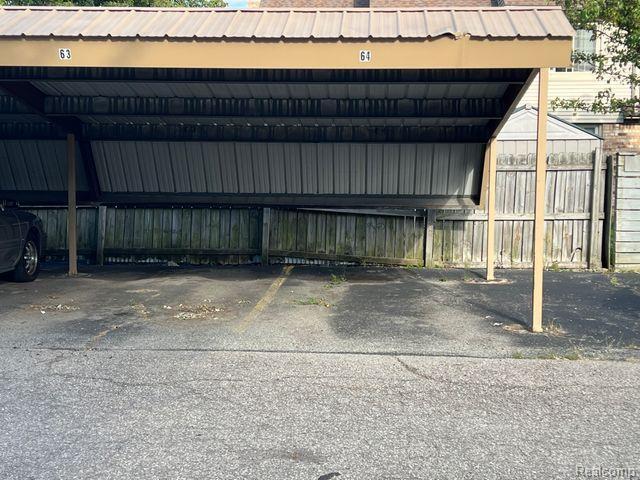 Building Photo - 34633 Clarkson Dr E