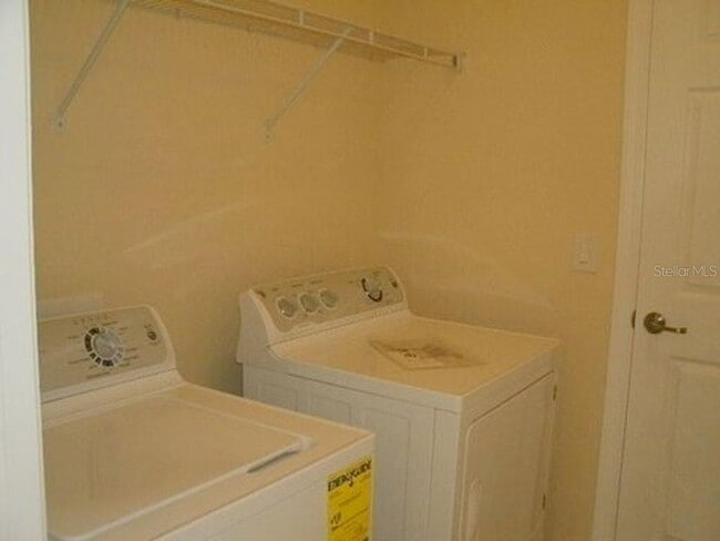 Building Photo - 20249 Tesoro Dr