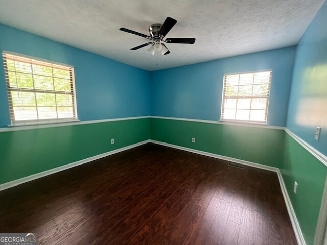 Building Photo - 1426 Northgate Dr