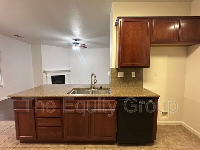 Building Photo - 5235 W Nellis Ct