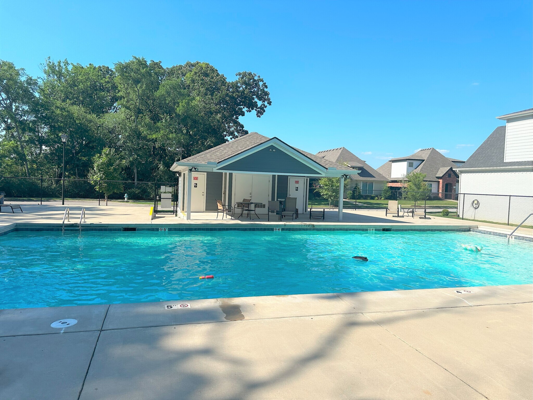 Pool - 3462 W Tuscan Rd
