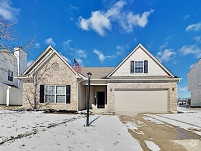 Building Photo - 526 Alton Dr