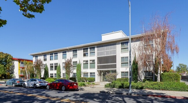 Building Photo - 4747 Atherton Ave
