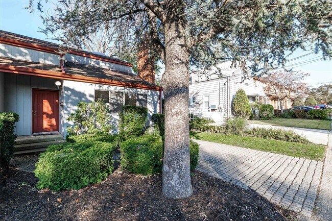 Building Photo - 35 B S Norwood Rd