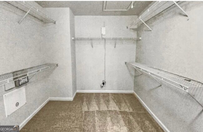 Building Photo - 1115 Fountain Crest Dr