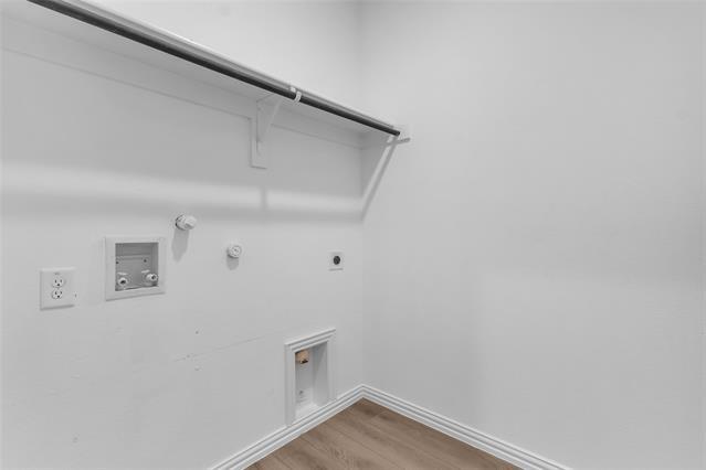 Building Photo - 2136 Sunnymede Dr