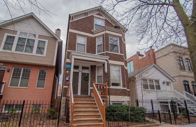 Primary Photo - 1623 W Huron St