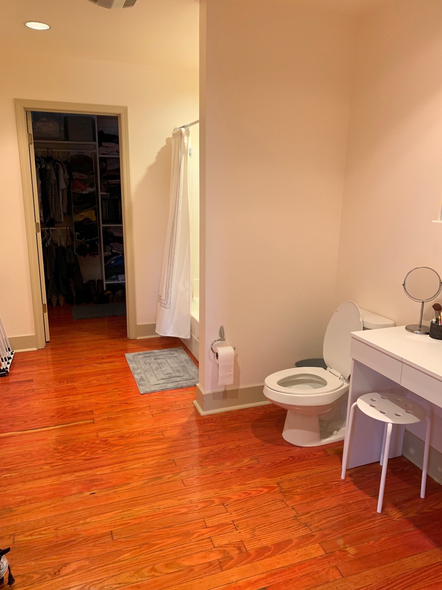 Building Photo - 413 Locust St