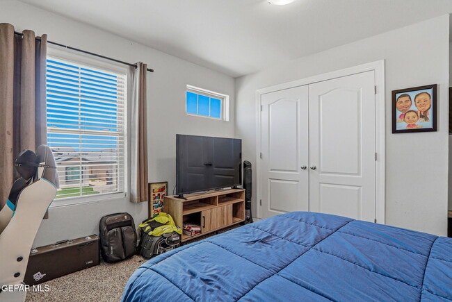 Building Photo - 13852 Paseo De La Luna Ave