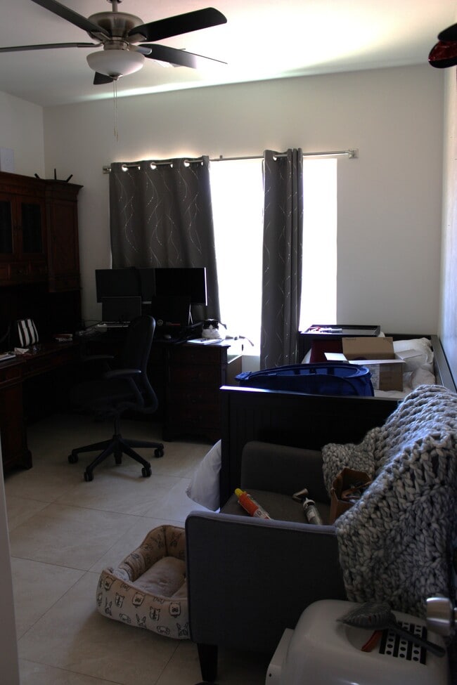 Building Photo - 1761 Aguila Ct