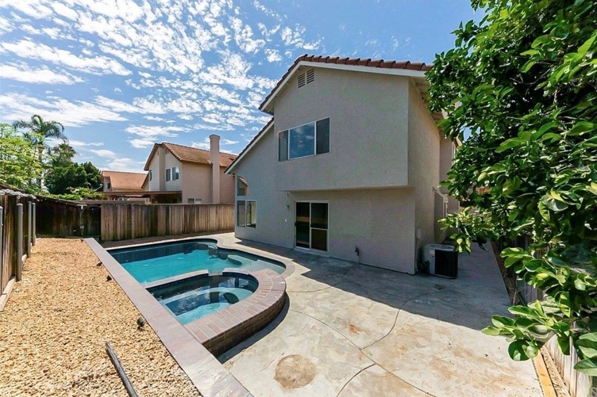 Building Photo - 7915 Townsend Dr